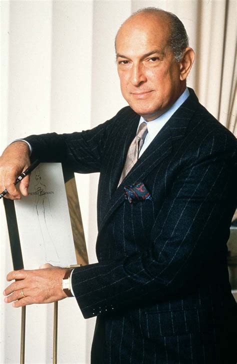 oscar de la renta history.